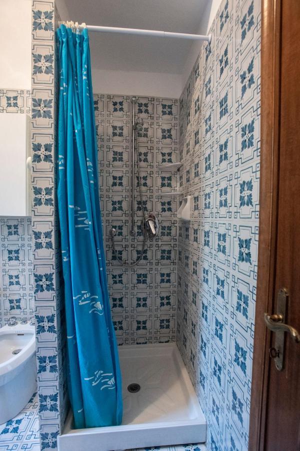 080 - La Villa Storica Il Vigneto 45B, Terrazza Sul Mare - Parcheggio Privato Gratis Монелья Екстер'єр фото