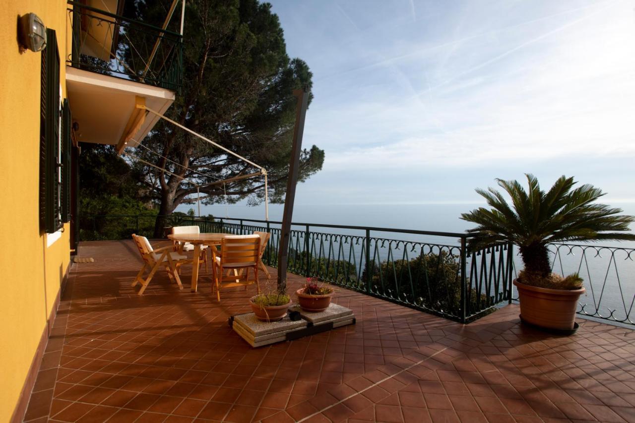 080 - La Villa Storica Il Vigneto 45B, Terrazza Sul Mare - Parcheggio Privato Gratis Монелья Екстер'єр фото