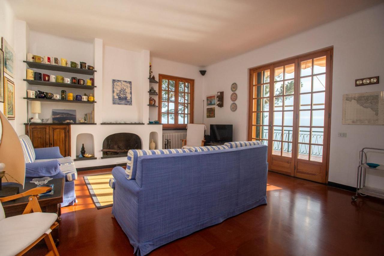 080 - La Villa Storica Il Vigneto 45B, Terrazza Sul Mare - Parcheggio Privato Gratis Монелья Екстер'єр фото